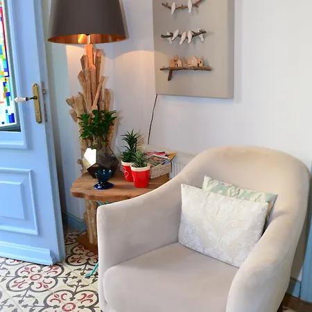 Gule Cunda ホテル