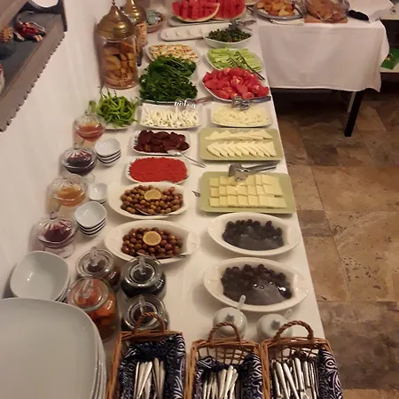 ホテル Gule Cunda *