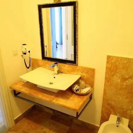 ホテル Gule Cunda *