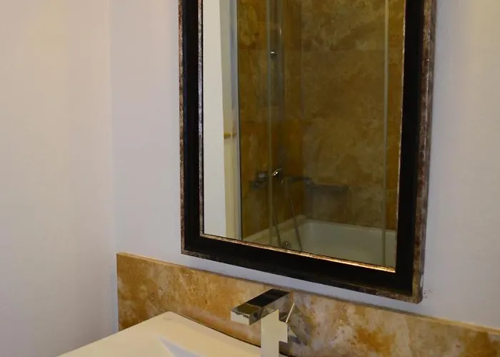 Готель Gule Cunda