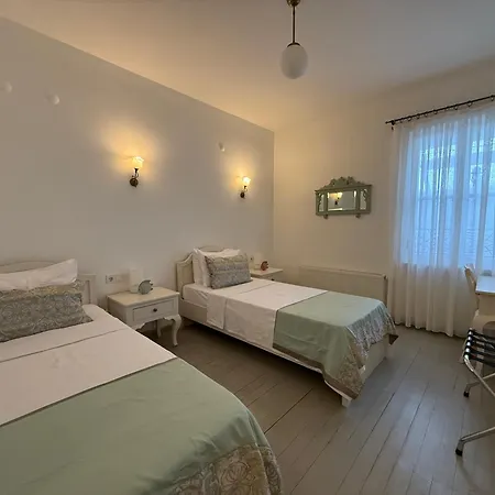 Ξενοδοχείο Gule Cunda *